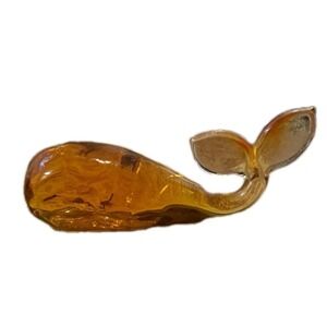 Vintage PILGRIM Glass Whale Amber Art Glass Paperweight Figurine